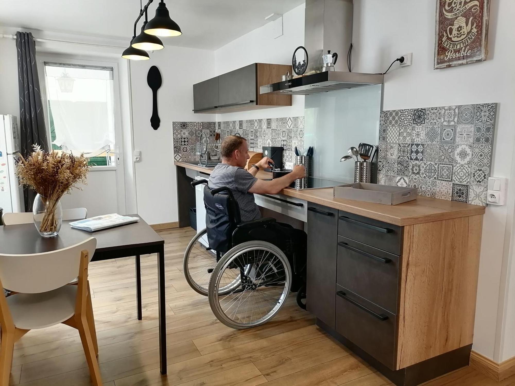 Aux D'Estaing Croises, Gite De Montagne Accessible A Tous Bagian luar foto